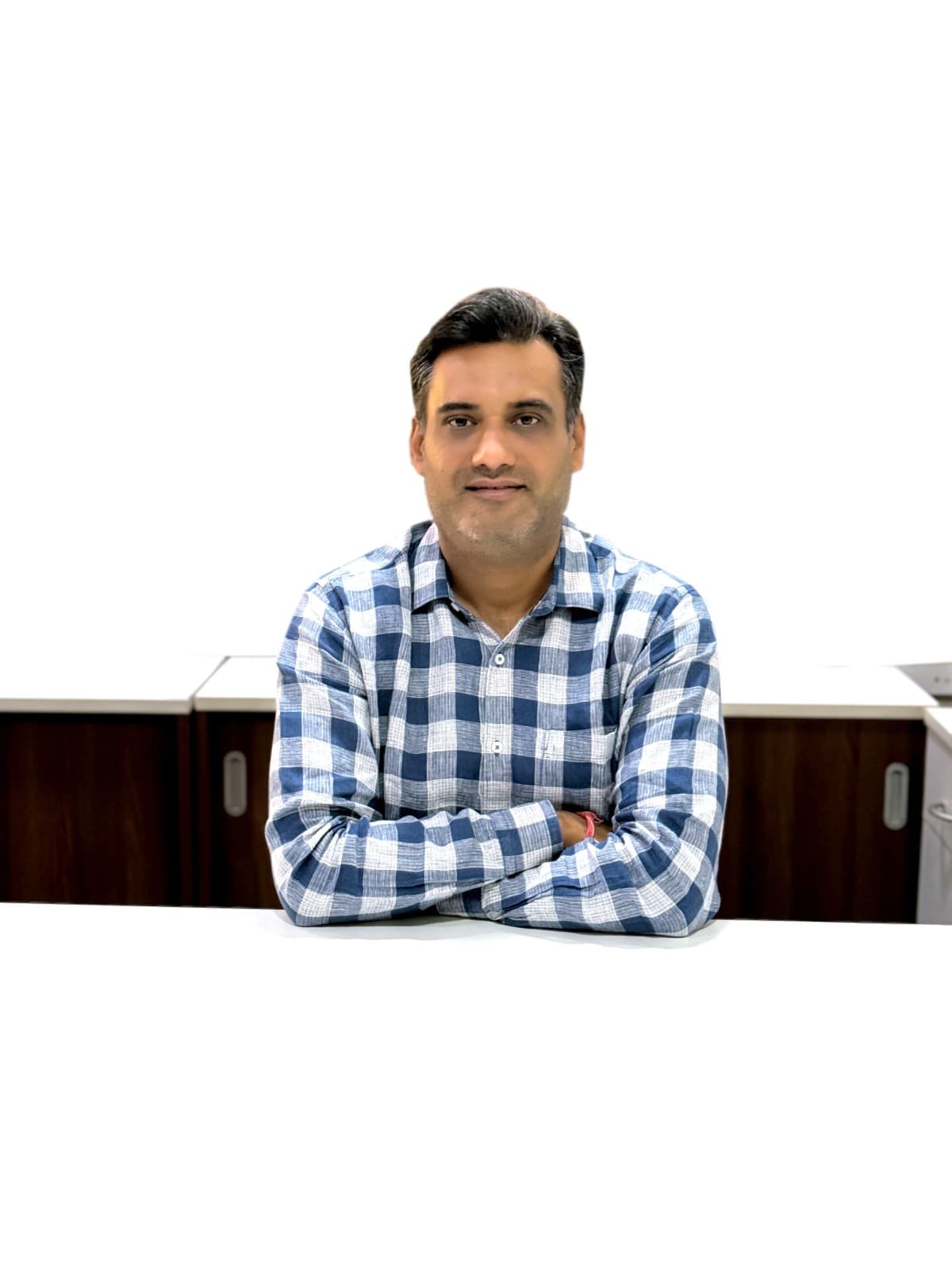 Mr. Amit Bainsla